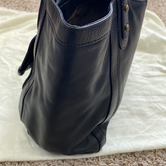 Cole Haan Large Leather Handbag Black - Picture 5 of 10